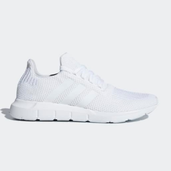 adidas swift run youth